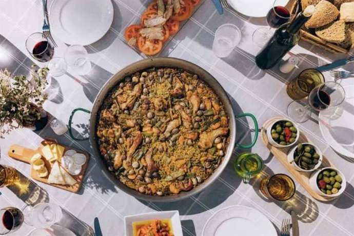 'El mundo habla paella', el podcast que celebra a la paella como idioma