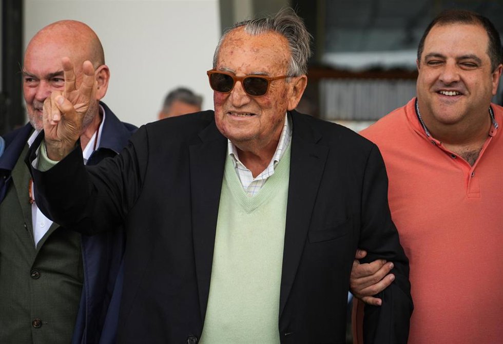 Carlos Fabra, a su llegada al acto 30 Años de compromiso