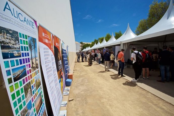 La UA celebra la XXVI Maratón de Empleo y Emprendimiento con "récord" de participación empresarial