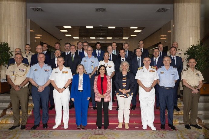 Reunión sobre programas especiales de modernización en el ámbito de la Defensa