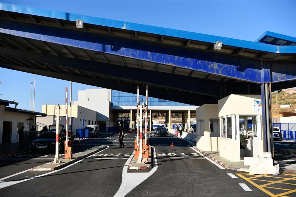 Archivo - Frontera de Marruecos y España el día en que se han abierto las fronteras para trabajadores transfronterizos de Marruecos, en la frontera de Ceuta, a 31 de mayo de 2022.