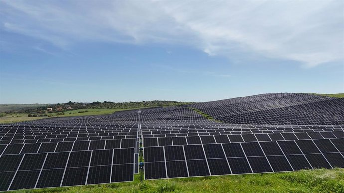 Paneles solares de la empresa Solar Steel.