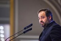 Núñez critica los viajes institucionales de Page y bromea: "Podría haber pagado el rescate de Air Europa"