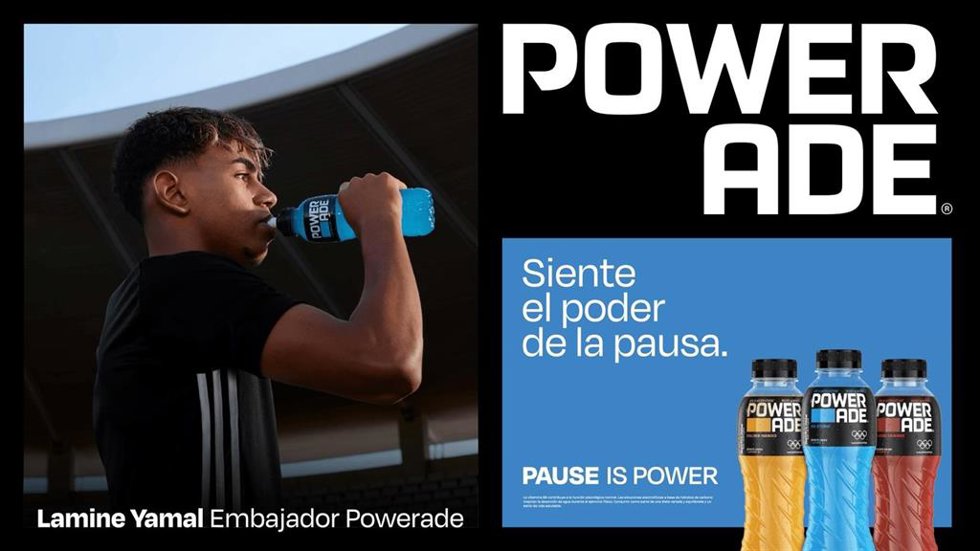El futbolista del FC Barcelona Lamine Yamal, junto al del Real Madrid CF Rodrygo Goes, reivindica el poder de la pausa en la nueva campaña de Powerade.