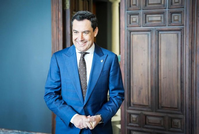 Archivo - El presidente de la Junta de Andalucía, Juanma Moreno, en una imagen de archivo.