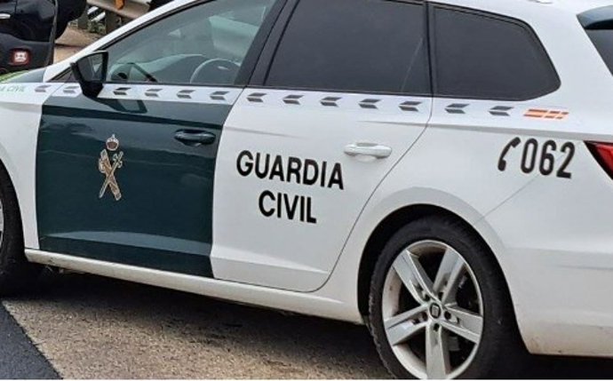 Archivo - Vehículo de la Guardia Civil.