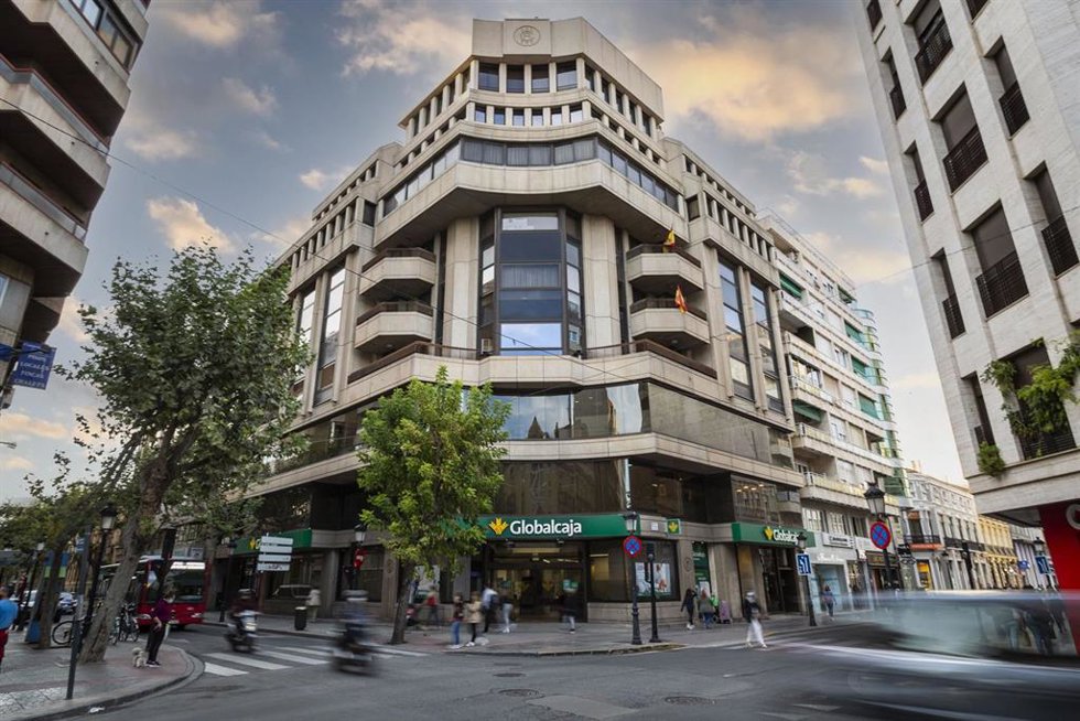 Archivo - Oficina Central de Globalcaja, calle Tesifonte Gallego