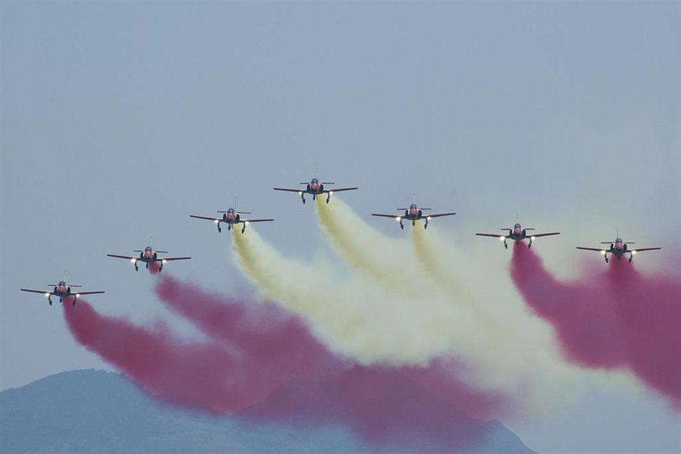 Archivo - Aviones de la Patrulla Águila en San Javier, Murcia (España).