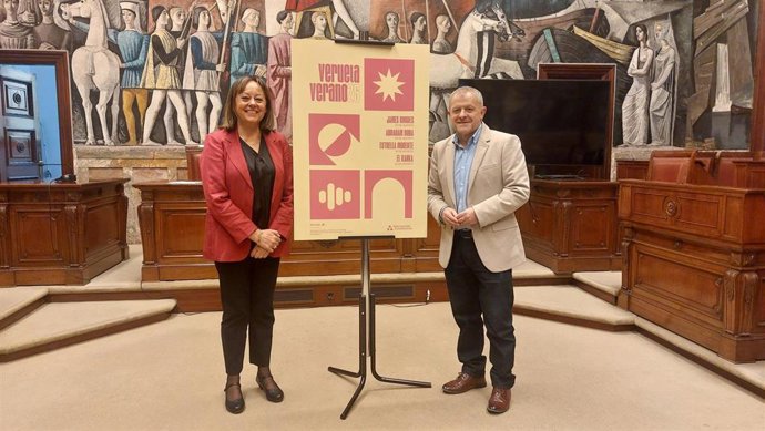 Los diputados provinciales Charo Lázaro y Eduardo Arilla.