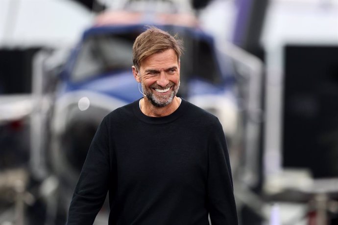 Archivo - 14 January 2025, Austria, Salzburg: Juergen Klopp arrives for his presentation as the new Head of Global Soccer at Red Bull Hangar-7 in Salzburg. Photo: Jan Woitas/dpa
