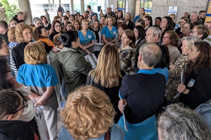 Concentración del personal de limpieza del CHUS