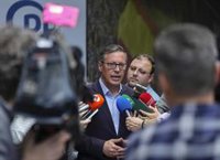 Serrano (PP) dice que cualquier afiliado puede presentarse a liderar el partido tras anunciarlo un excargo valenciano