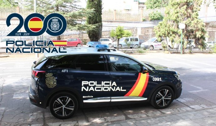 Vehículo de la Policía Nacional.