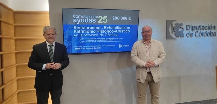Salvador Fuentes y Gabriel Duque, en la presentación de la convocatoria de ayudas para rehabilitar patrimonio histórico.