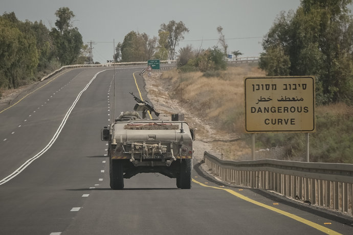 16 May 2025, ---: A military car deploys on the border with the Gaza Strip. The Israel Defense Forces (IDF) on Friday night said it has started a new major offensive in the Gaza Strip. Photo: Gaby Schuetze/ZUMA Press Wire/dpa