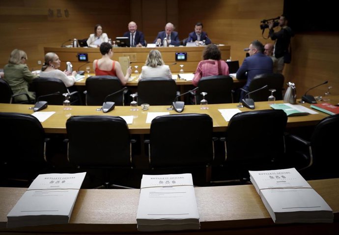 Comisión de Economía, Presupuestos y Hacienda de Les Corts