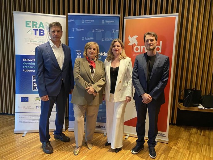 La consejera de Ciencia, Empleo y Universidades del Gobierno de Aragón, Claudia Pérez Forniés, en la inauguración del Encuentro ERA4TB.
