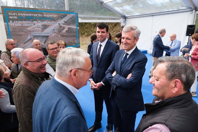 Rueda participa en el acto por la licitación de la prolongación de la autovía AG-59 entre Santiago de Compostela e A Estrada.