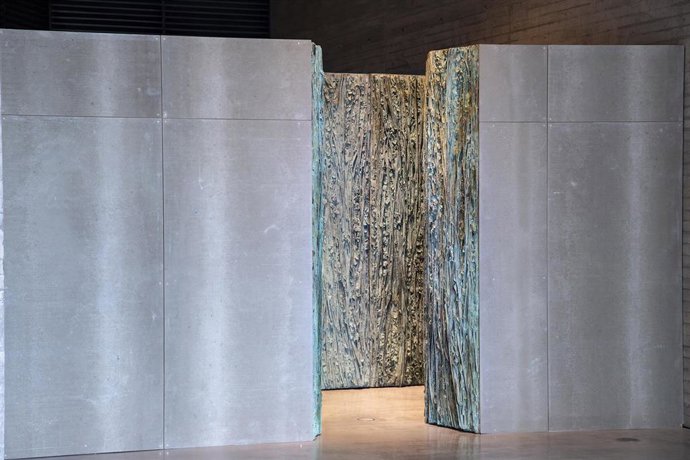 Archivo - Instalación 'Habitación vegetal III', de Cristina Iglesias.