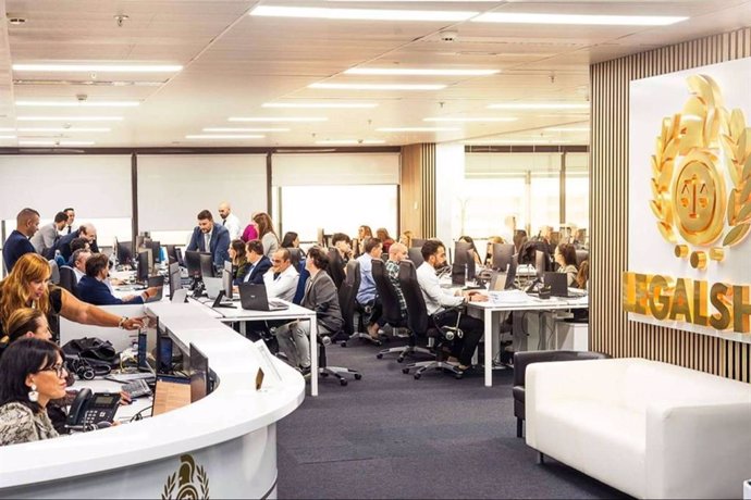 Archivo - Abogados Legalsha consigue cancelar una deuda abusiva de 76.000 euros vinculada a una tarjeta revolving