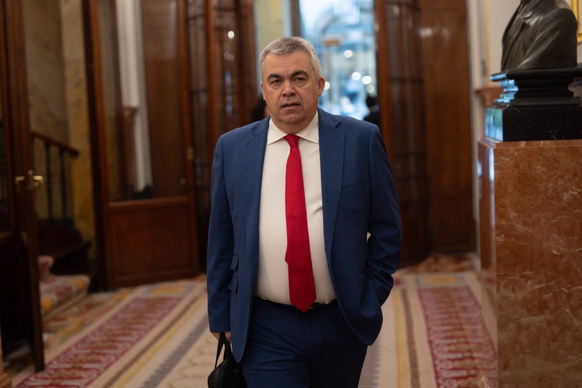Cerdán (PSOE) rechaza especulaciones sobre un informe de la UCO que le vincula con obras en Navarra:  Son mentiras 