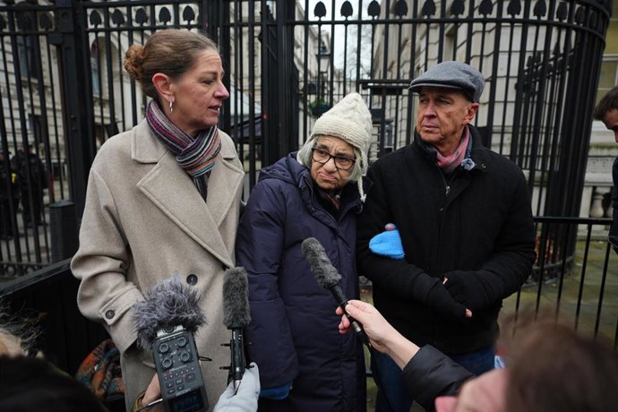 Archivo - Laila Sueif, la madre del conocido activista británico-egipcio, Alaa Abdelfatá