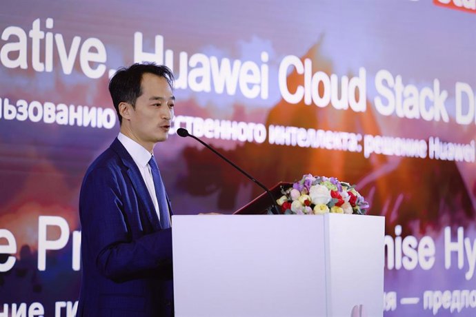 Sean Xiao, Vice President of Huawei Cloud and President of Huawei Hybrid Cloud