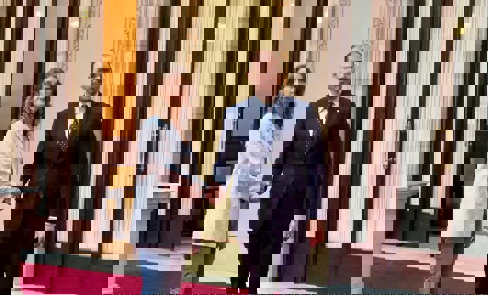 El conseller de la Presidencia de la Generalitat, Albert Dalmau, y la líder de los Comuns en el Parlament, Jéssica Albiach