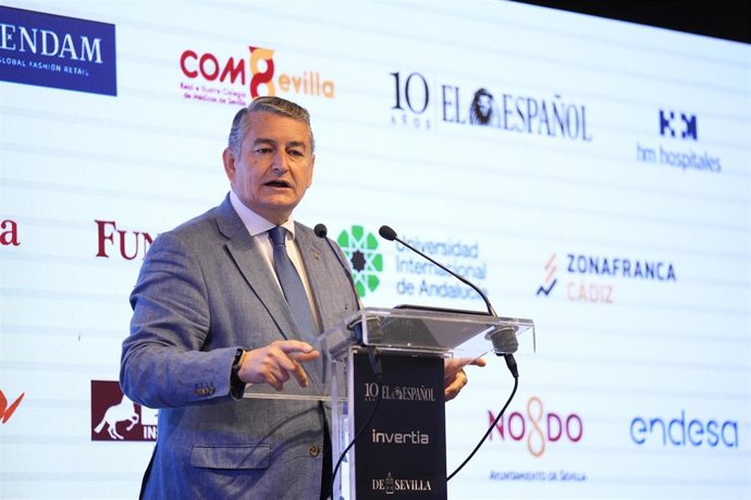 El consejero de la Presidencia, Interior, Diálogo Social y Simplificación Administrativa, Antonio Sanz, este miércoles