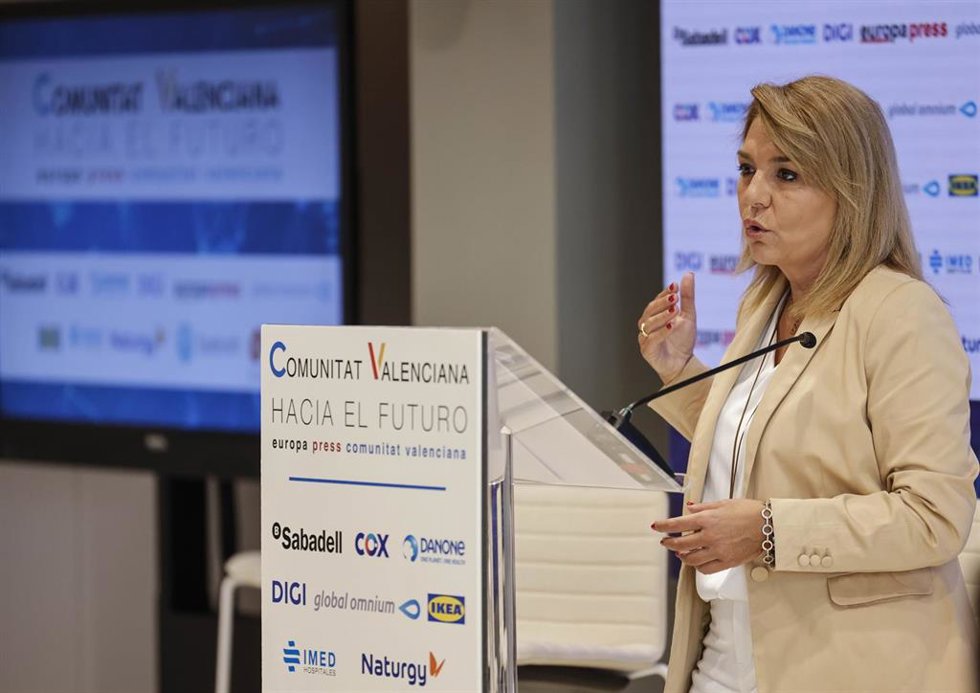 La vicepresidenta primera y consellera de Servicios Sociales, Igualdad y Vivienda de la Comunitat Valenciana, Susana Camarero, inaugura el encuentro Comunitat Valenciana hacia el futuro organizado por Europa Press Comunitat Valenciana