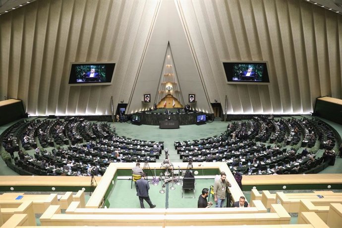 Archivo - Arquivo - Vista geral de uma sessão da Assembleia Consultiva Islâmica, o Parlamento do Irã (arquivo)