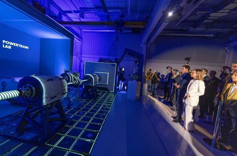 Inauguración institucional de Mubil Center