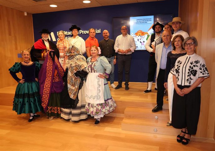 Presentación de las III Jornadas Provinciales de Folclore de Málaga, que se celebra en Torrox
