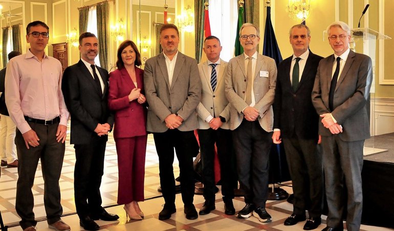 Es Andalucía - Granada