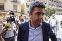 Mazón reitera su ofrecimiento "permanente" de recibir a víctimas, "tanto a nivel asociativo como particular"