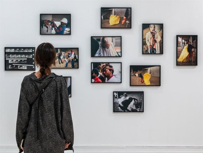 El IVAM explora los trabajos de Senga Nengudi y Maren Hassinger