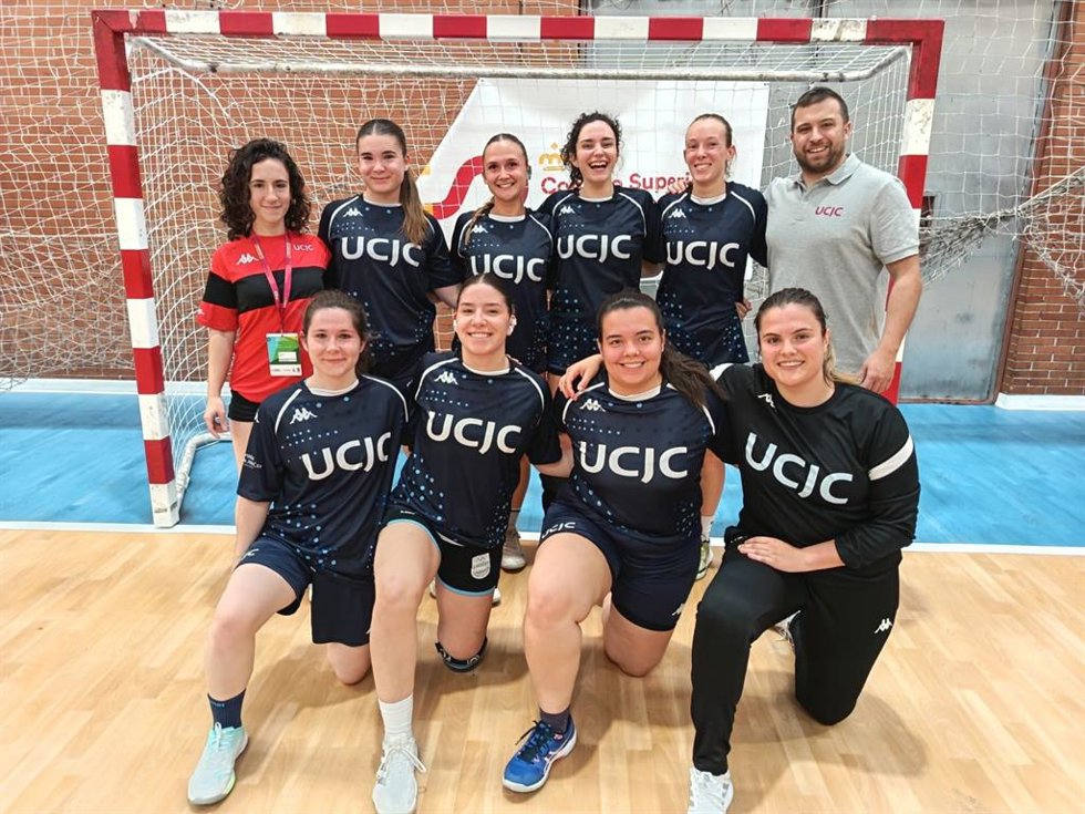 Más de 450 jugadores participan en el Campeonato de España Universitario de Balonmano organizado por la UCJC en Leganés (Madrid).