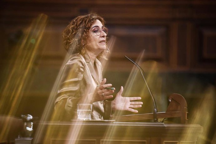 La vicepresidenta primera y ministra de Hacienda, María Jesús Montero