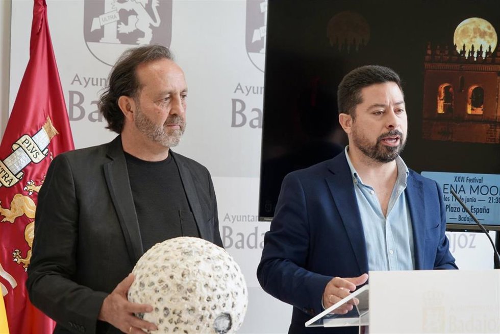 Presentación de las actividades de Plena Moon en Badajoz