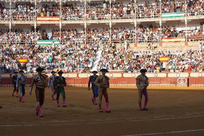 Toreros en una corrida en la Plaza de Toros de El Puerto de Santa María (Cádiz), en una imagen de archivo.