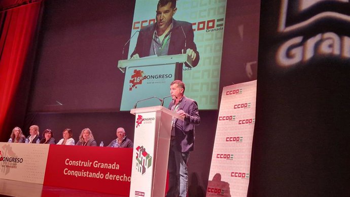 Archivo - El secretario general de CCOO en Granada, Daniel Mesa, en imagen de archivo
