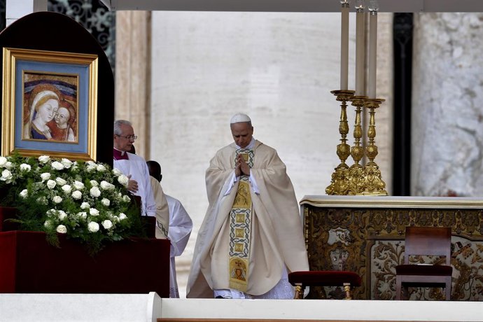 El Papa Lleó XIV durant la missa d'inici del seu Pontificat, a la plaça de Sant Pere.