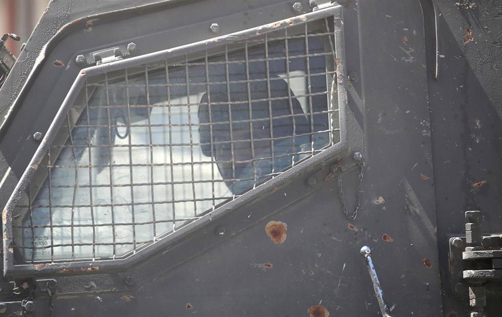 Imagen de archivo de un soldado israelí en un vehículo militar en Cisjordania