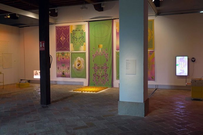 Exposición en la Sala de Armas.