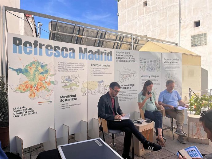 La portavoz de Más Madrid en el Ayuntamiento, Rita Maestre, presenta el plan 'Refreca Madrid', que la formación llevará al Pleno de mayo.