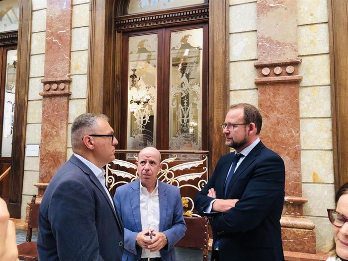 El concejal de Desarrollo Urbano y Ciudad Inteligente de Murcia, José Guillén, momentos antes de participar en la jornada de innovación tecnológica Pulsa IA, promovida por Telefónica