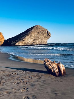 Praia de Mónsul no Parque Natural Cabo de Gata-Níjar (Almeria).