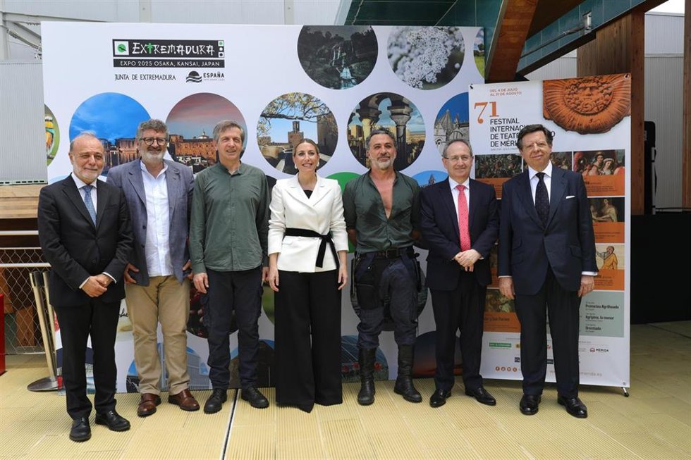 Presentación del Festival de Mérida en la Expo de Osaka