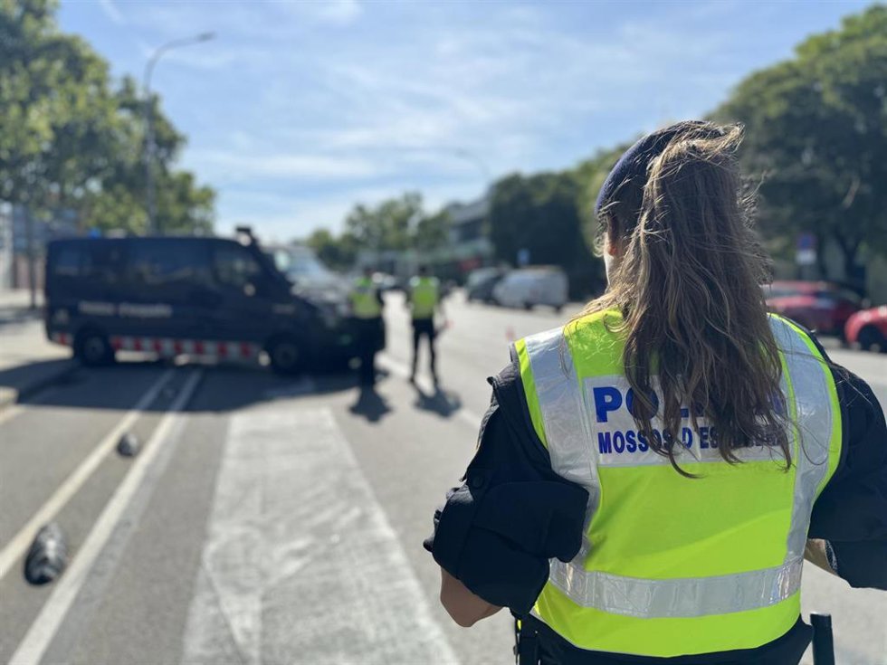 Dispositivo Kanpai en Cornell, Esplugues y L'Hospitalet (Barcelona)