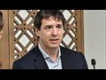 La juez envía a juicio al hermano de Pedro Sánchez y al presidente de la Diputación de Badajoz
